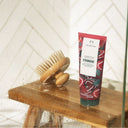 The Body Shop Strawberry Softening Body Polish Scrub (200ml)