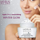 Lotus Herbals WhiteGlow Deep Moisturising Creme SPF 20 PA+++ (60gm)