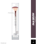 Buy Swiss Beauty Highlighter Fan Brush (1Pc) Online in India